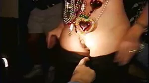 අප්රේල් ගුද සේවය
