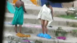 කෙනා ජේම්ස් සහ ඇබී මැලේ: කුකුළාගේ මංගල්‍යය