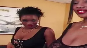Nikki Sexx හි ඝණ රැලි රැළි රැළිය